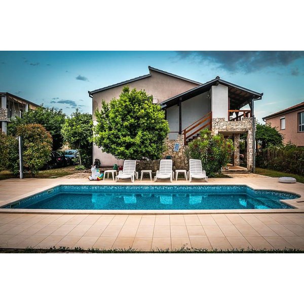 Maison De Vacances à Peroj à Partir De 424€ Par Nuit-image