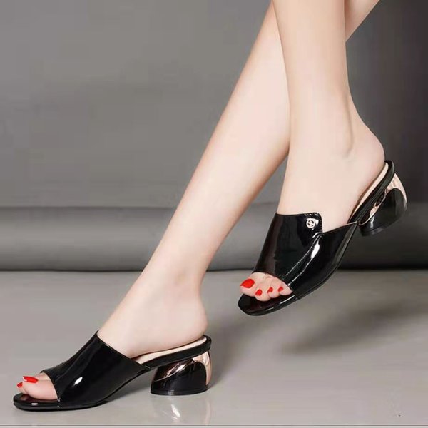 Sandalias Mujer TacóN Medio TacóN Grueso Verano Nuevos Zapatos De Mujer Sandalias De Cuero Suave Zapatillas Usando Moda Boca De Pez Zapatos De Mujer Grandes Afuera 34 White-image