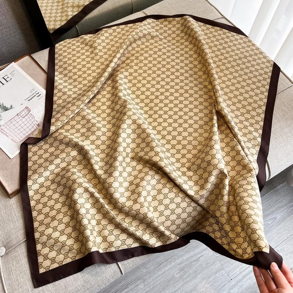 Jedwabny Kwadratowy Szalik Dla Kobiet Satynowe Szale Zawięź Na Szyję Codzienne Szaliki Bandana WłOsy Hjiab 90*90Cm Luksusowy Wszechstronny Fashio Brown-image