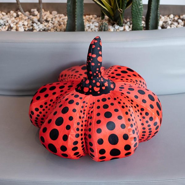 Yayoi Kusama El Mismo CojíN Calabaza Punto De Ola Juguete De Peluche Calabaza CojíN Halloween DecoracióN Hogar Sofá Juguetes 40Cm-image