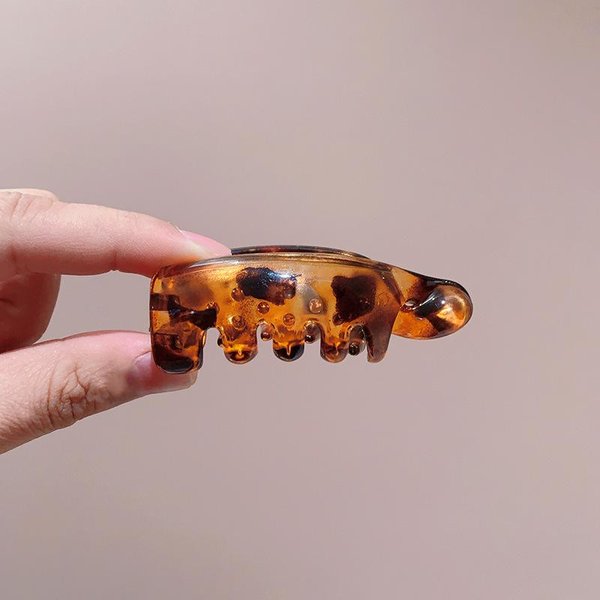 1 Pieza Pinzas Para El Cabello Banana Antideslizantes Para Mujer - Pinza Para El Cabello Estampado De Leopardo Retro Para Coletas, MoñOs, Cabello Rizado Pinzas Para El Cabello Elegantes Sujetadores De Cola De Caballo-image