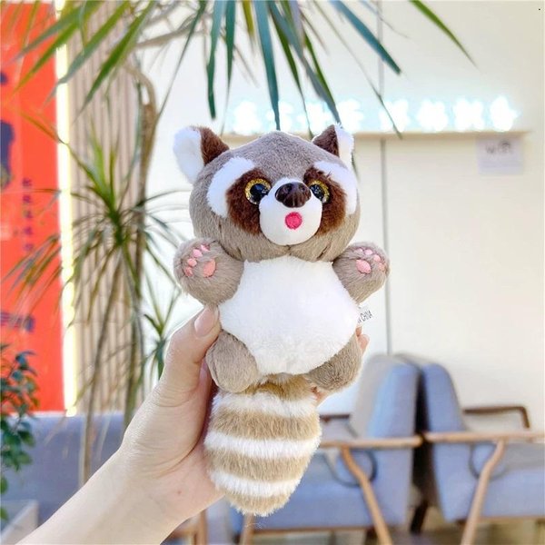 Urocze KreskóWkowe Pluszowe Zabawki Panda Czerwona Wisiorek MałA Szopka Lalka Breloczek Lalka Szopka Z Place Zabaw Pluszowa Dekoracja Plecaka Prezenty Dzieci Gray-image