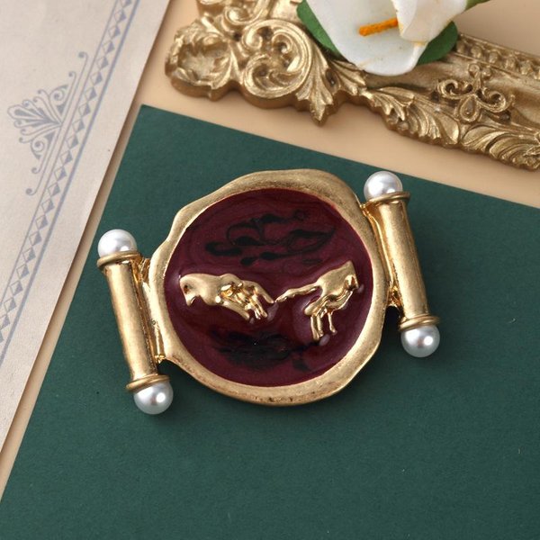 Moda Mujeres Perla Cristal Broches Barrocos Cruz Corona Insignias Vintage Pines Tendencia Dama Ropa Abrigo Banquete Broche Pin Brown-image