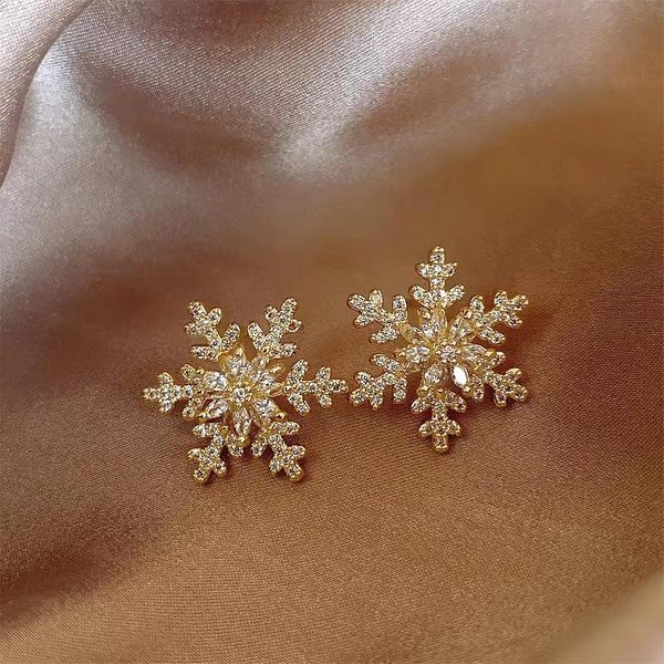 Pendientes De Copo De Nieve NavideñO, Pendientes De Temperamento De Lujo Ligero Y Alta Gama Para Mujer, Pendientes Exquisitos Y ÚNicos De OtoñO E Invierno-image