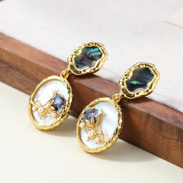 Pendientes De Flor Con Borlas Irregulares Elegantes De DiseñO De Lujo Ligero Para Mujer Pendientes De DiseñO De Nicho Modernos Y VersáTiles Beige-image
