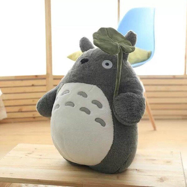 KreskóWka Totoro Pluszowa Zabawka ŚMiejąCa Się Serdecznie Totoro Pluszowy Anime Totoro Poduszka Liść Lotosu JapońSki Styl Urocza Lalka Totoro Prezent 65Cm-70Cm-image