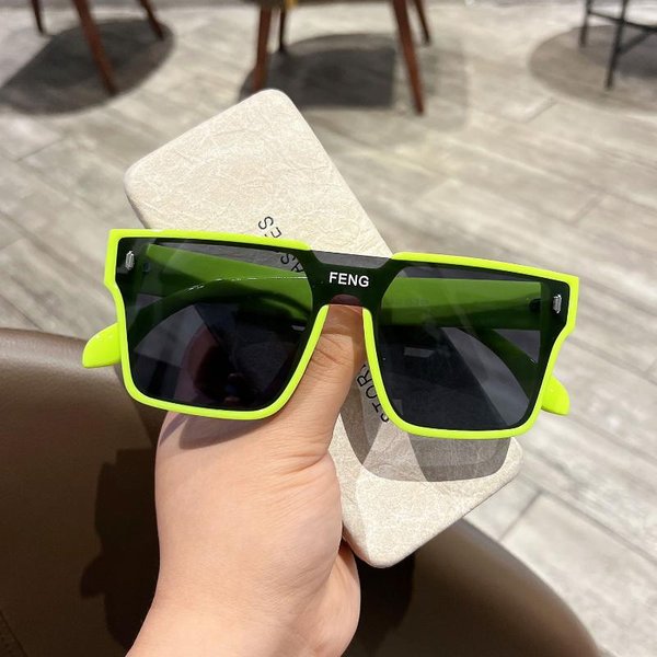 Nowe DużE Kwadratowe Okulary PrzeciwsłOneczne Klasyczne Vintage Ochrona UV400 Dla MężCzyzn Kobiet Luksusowe Okulary Projektanta Oculos De Sol As Shown In The Figu-image