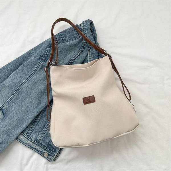 Bolso De Hombro De Lona De Moda Para Mujer En OtoñO Mochila Nueva De Gran Capacidad Tendencia Bolso Tote Para Ir Al Trabajo/Clase-image
