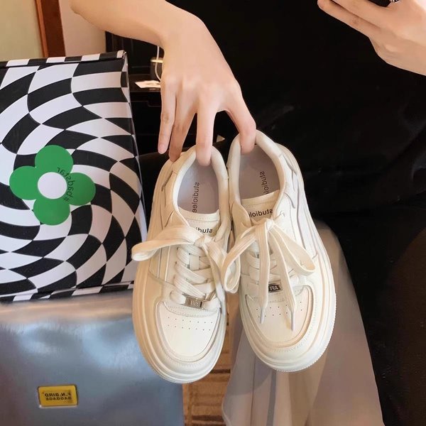 Zapatos De Cuero Con Plataforma Gruesa Para Aumentar La Altura NiñOs Primavera Nuevos VersáTiles Transpirables Zapatos Blancos PequeñOs Zapatos Deportivos Casuales Mujer 40 White-image