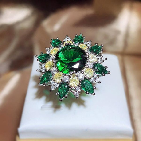 Anillo De Flor De Circonita Moda Europea Y Americana Exagerado Grande Personalidad Trendy DecoracióN Anillo Para El Dedo ÍNdice Opening Adjustable Gray-image