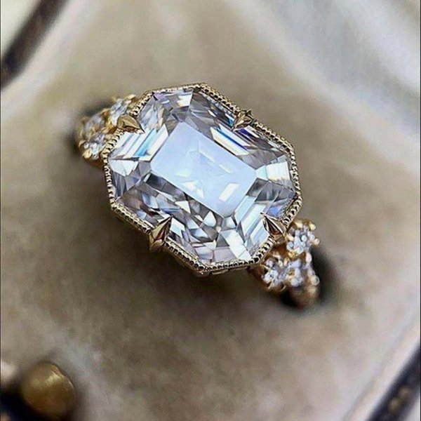 Huitan Preciosos Anillos De Matrimonio Nupcial Color Oro Brillante Cristal CZ Mujeres Compromiso Anillos De Boda Nueva Llegada JoyeríA De Moda 6 Gray-image