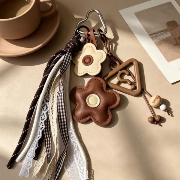 SkóRzana Zawieszka Do Torebki W KształCie Kwiatka, Boho Koronkowy FręDzel I Akrylowy Wisiorek, Retro Kwiatowy Dodatek Dla Kobiet I DziewcząT BrąZowy-image