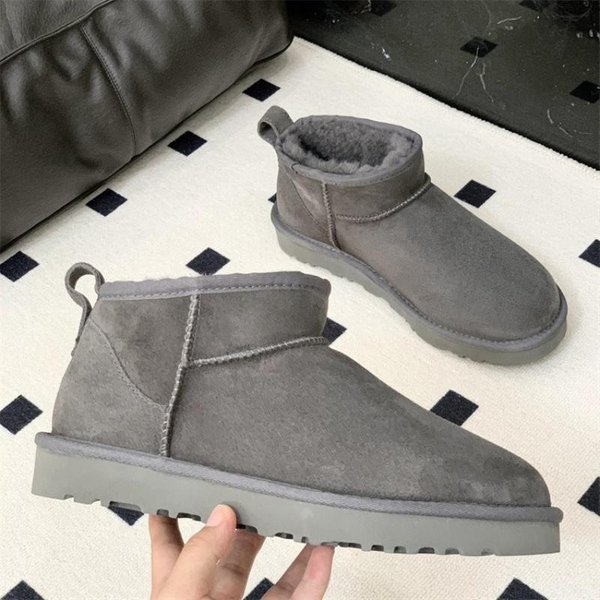 2026 Nowe Zimowe Prawdziwa Owcza WełNa Damskie Buty Ultra Mini Damskie CiepłE Niskie Naturalne Futro Buty Klasyczne MęSkie KróTkie Buty ŚNieżNe 39-image