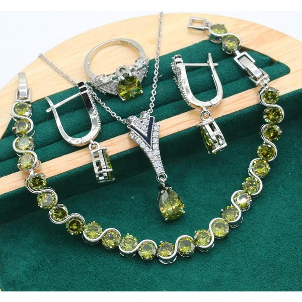 Europa Y Estados Unidos Caliente AntialéRgico Zirconio Pulsera Collar Pendientes Anillo Conjunto De Joyas 10 Yards Black-image