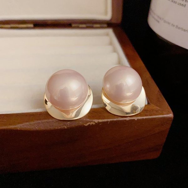 Pendientes Redondos De Metal Con Perla De ImitacióN Para Mujer Color Oro Pendientes Redondos De Tuerca DiseñO Irregular Pendientes Inusuales Bijoux Femme-image