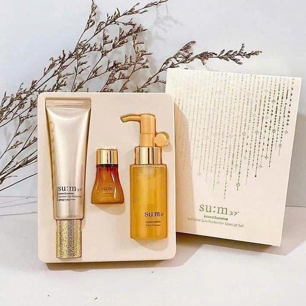 su:m37 Losecsumma Lumiere Protector Solar Set Especial 3 ArtíCulos + Regalo Aleatorio Beige-image
