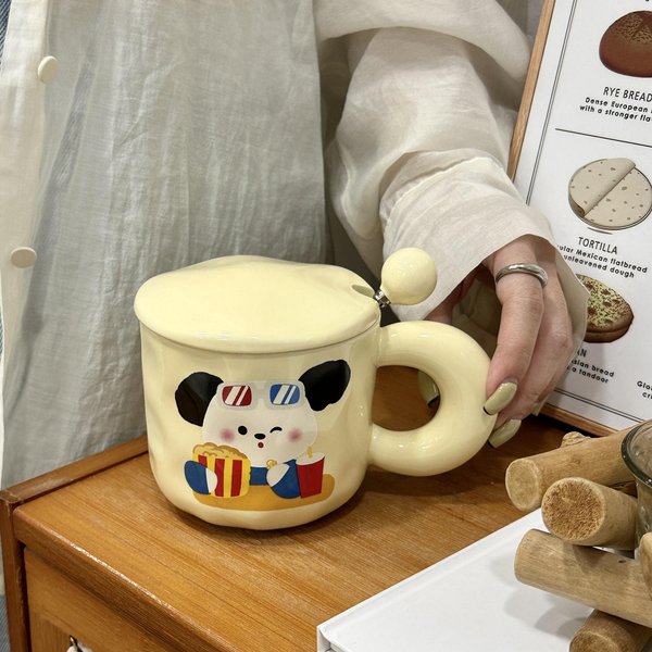 Kubek Z Pokrywką ŁYżEczką Uroczy MałY NiedźWiadek Wysoka Wartość Kubek Na Wodę Dla Pary Kreatywny Ceramiczny Kubek 301-400Ml Beige-image