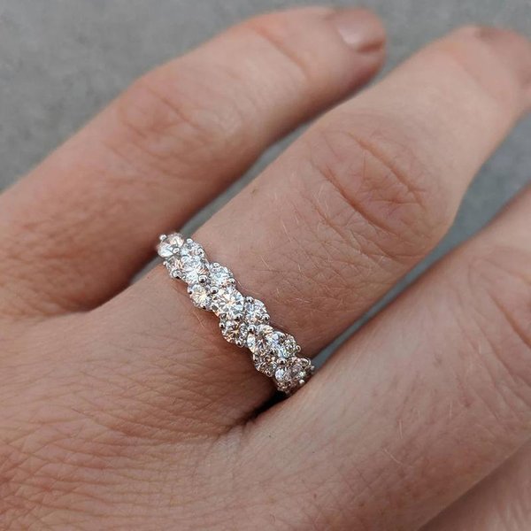 Anillo De Dedo Huitan Exquisito Brillante Circonita Redonda Femenino Delicado Elegante JoyeríA Para Compromiso Elegante Dama Alianza De Boda Regalo 8-image