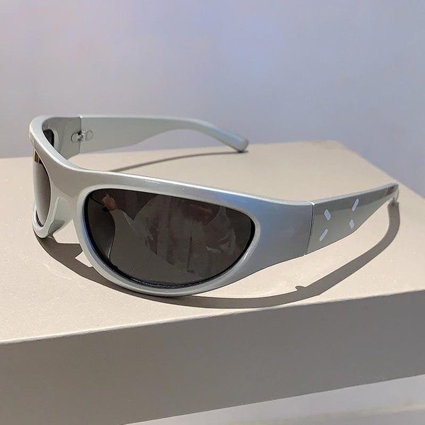 Y2K Klasyczne Luksusowe Styl Projektanta Styl Okulary PrzeciwsłOneczne Okulary Damskie Dla MężCzyzn Modne Okulary PrzeciwsłOneczne Punkowe Modne Okulary Do Jazdy Sportowe Gogle Gray-image