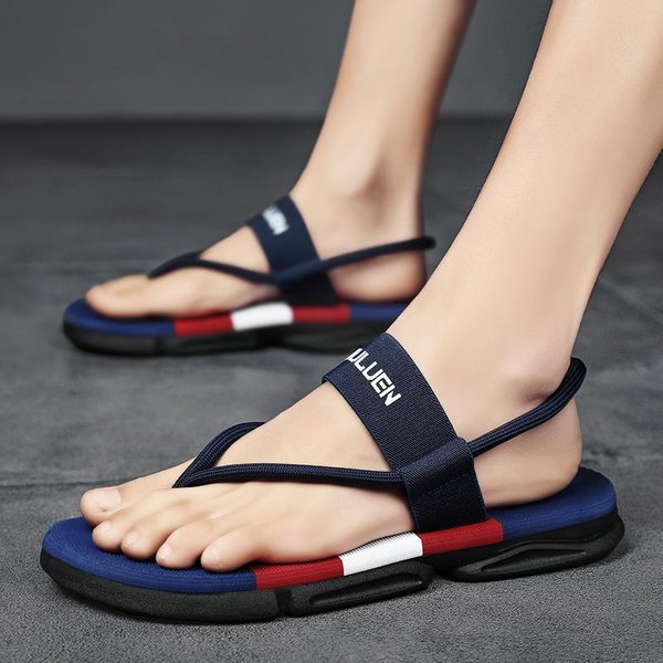 Chanclas De Verano Para Hombre Antideslizantes Resistentes Al Desgaste Pantuflas De Interior Sandalias De Playa De Moda Para Exteriores Ligeras Transpirables Pantuflas Para Hombre 43 Black-image
