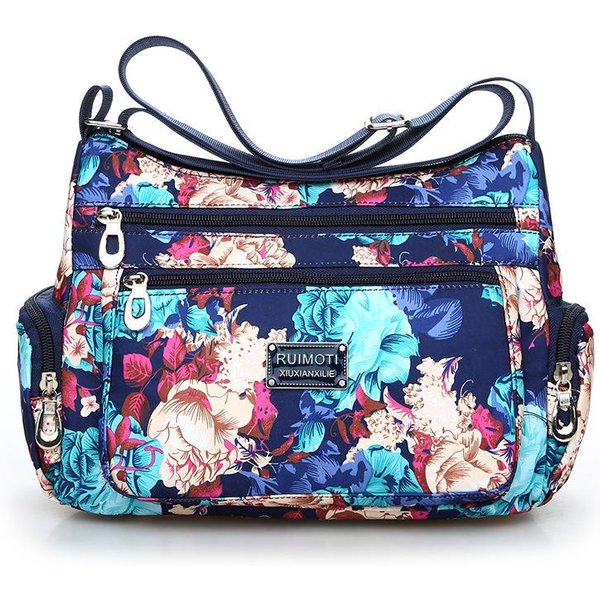 Stylowa Torba Crossbody Z Nadrukiem Ust, Wielokieszeniowa, Lekka, Nylonowa, Na Ramię, Z Regulowanym Paskiem, Dla Kobiet Blue-image