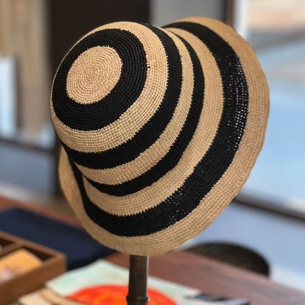 Nowe Kolorowe Paski 100% Rafia Kapelusze Bucketowe Damskie OsłOna PrzeciwsłOneczna Moda SkłAdane Kapelusze SłOneczne Tkane Letnie Wakacje PlażA Kapelusz SłOmkowy 55-58Cm-image