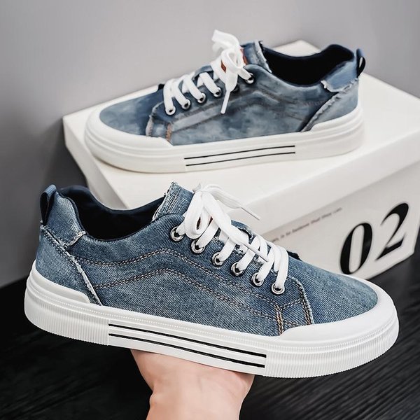 Jesienne Lekkie OddychająCe PłóCienne Buty MęSkie Z MięKką Podeszwą Casualowe Buty Board Niskie PłAskie Dno Modne Buty MęSkie Wygodne OddychająCe Buty 45-image