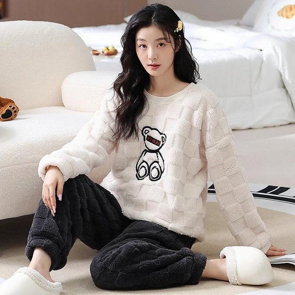 Pijama De Terciopelo Con Oso Para Mujer Talla Grande Invierno Mangas Largas Pantalones Largos Ropa De Dormir CáLida Pijamas Para NiñAs Pijamas Acogedores Pijama Suave CóModo 3XL White-image