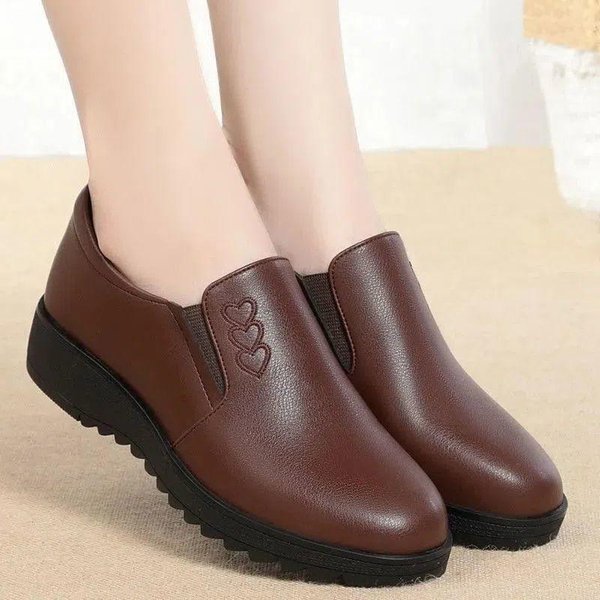 Jesienne Lekkie MięKkie Podeszwy Pojedyncze Buty AntypośLizgowe Wygodne Damskie Buty Dla Kobiet W ŚRednim I Starszym Wieku W DużYch Rozmiarach 38-image