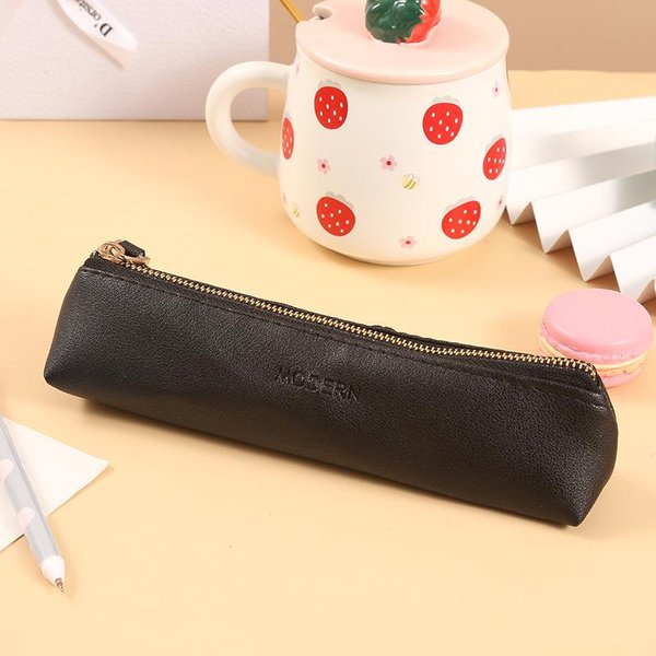 Nueva Bolsa De Cuero De PU Para LáPices, Estuche De Almacenamiento Con Forma Triangular Simple, De Color Vintage, Para BolíGrafos, PapeleríA, LáPices Escolares Negro-image