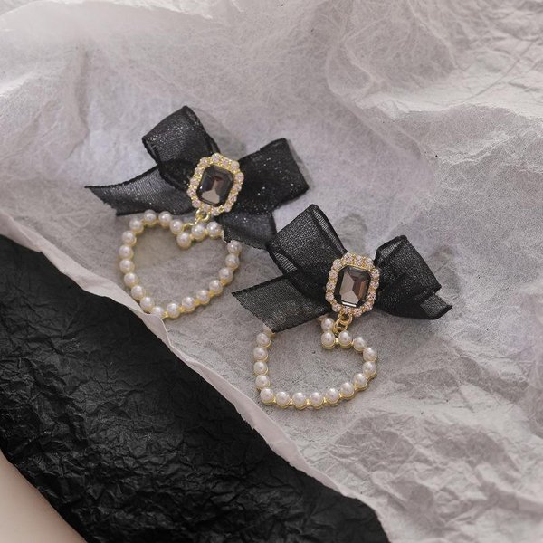 Pendientes MetáLicos Dulces Lindos De Lazo De Perla Para NiñA, Pendientes De BotóN De CorazóN De Piedra Preciosa De Princesa Negro-image