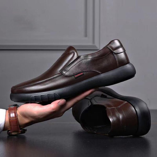 Nuevos Zapatos De Cuero Informales Para Hombre, Suela Suave, Superficie Suave, Zapatos Transpirables Para Papá, Zapatos Ligeros Sin Cordones, Zapatos Individuales Informales Para Hombre 44-image