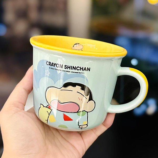 Taza De CeráMica Linda AnimacióN De Dibujos Animados Shin Chan Con Escala Taza De Café De Oficina Taza De Leche Para El Hogar 340Ml-image