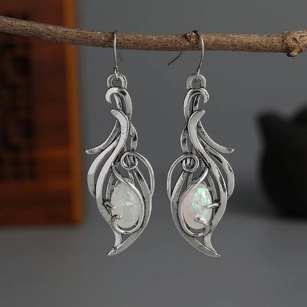 Encantador Pendiente Ovalado De ÓPalo De Fuego Para Mujer Pendientes Colgantes De Color Bohemio JoyeríA De Regalo Para Aniversario De Boda Accesorios-image