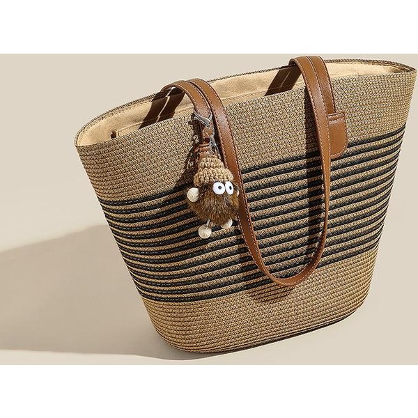 Bolsos Tejidos De Paja Para Mujer OtoñO E Invierno Nuevo DiseñO Nicho Bolsos Populares Para Playa Gran Capacidad Un Solo Hombro Trenzados Bolsos Para Ir Al Trabajo-image