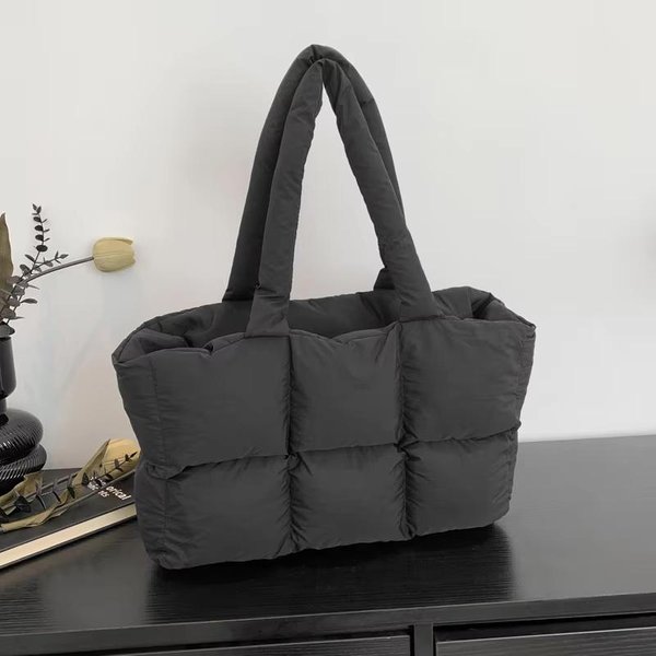 Bolso Tote Acolchado Puffer Para Mujer Gran Capacidad Impermeable Bolso De Hombro Bolso De Mano Color SóLido Suave Casual Bolso De Compras De Invierno Gray-image