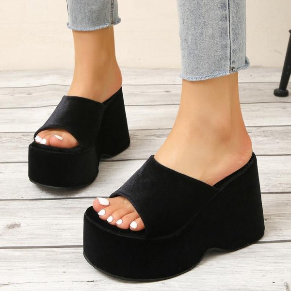 Letnie Buty Damskie 2024 Modne Platformy Klinowe Kapcie Dla Kobiet Modne Kapcie Gotyckie Luksusowe Wygodne Czarne SandałY Wsuwane 36 Czarny-image