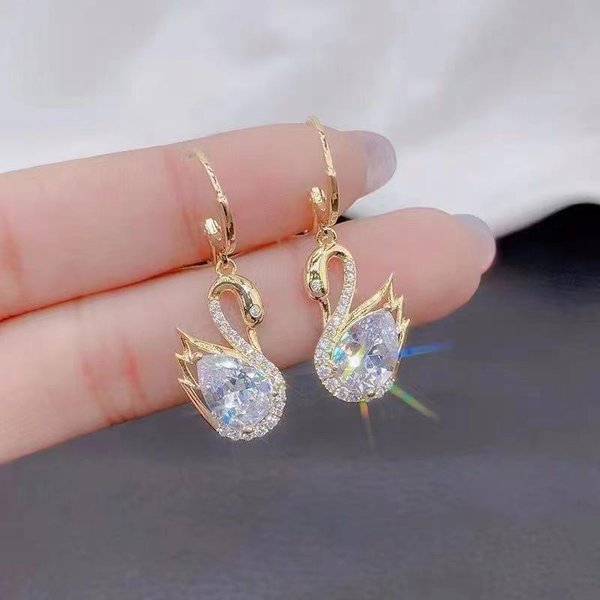 Pendientes De Cisne Dorados, Lujosos Y Elegantes, Cristal SintéTico Deslumbrante, Adecuados Para El Uso Diario, Fiestas Y Regalos Gray-image