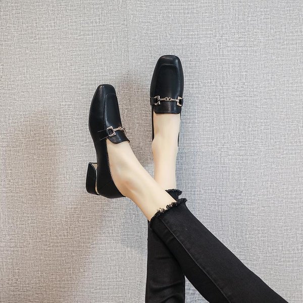 Zapatos De TacóN Grueso Para Mujer, De Verano, Nuevos, De Boca Baja, Punta Cuadrada, TacóN Medio, Zapatos BritáNicos PequeñOs De Cuero, Tacones Altos Suaves De Hada Para Mujer 40 Negro-image
