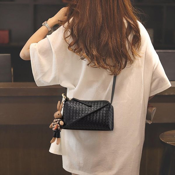 Nuevo Bolso Cruzado Para Mujer Cuero Genuino OtoñO E Invierno De Alta Gama Bolso Almohada Trenzado De Un Hombro-image