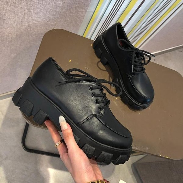 Damskie Masywne Trampki Ukryte Obcasy Wzrost WysokośCi Damskie Buty Na Koturnie Wysokie GóRy Jesienne Platformy Damskie Buty M1093 36 Black-image
