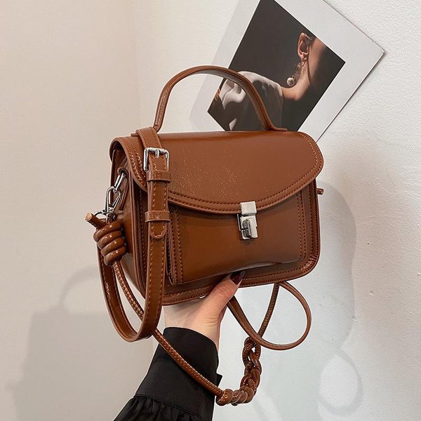 Bolso Retro De Alta Gama Para Mujer, Nuevo Y VersáTil Bolso De Mano De Color SóLido, DiseñO De Nicho, Moderno Bolso De Cartero PequeñO Cuadrado. Brown-image