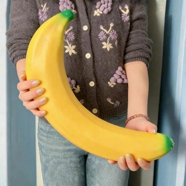 45CM Gigantyczna Bananowa Zabawka Squishy Faux Banana Zabawka Do ŚCiskania Squishy Zabawka Antystresowa Fidget Powoli PodnosząCa Akcesorium Na Biurko Dla DorosłYch Prezenty-image