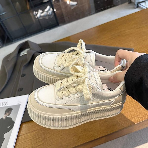 Buty Biszkoptowe Damskie Wiosenne Nowe Muffin Gruba Podeszwa PodwyżSzane Casualowe PasująCe Do Wszystkiego MałE BiałE Buty 36-image
