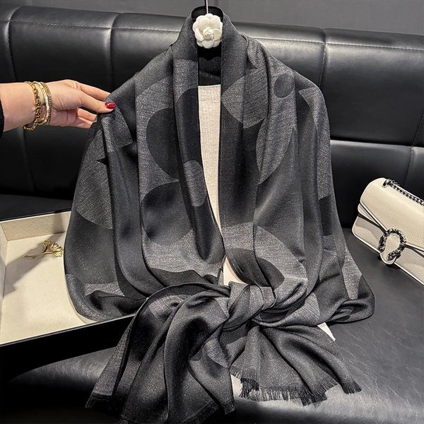 Elegante Hijab De AlgodóN Tencel Con Estampado De Marca Para Mujer, Bufanda Larga Para Las Cuatro Estaciones, Bufanda Con ProteccióN Solar, Chal Decorativo, PañUelo Para La Cabeza Gray-image