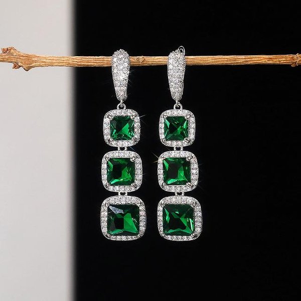 Nuevos Pendientes Colgantes Cuadrados De Lujo Azules / Blancos / Rojos / Verdes De Cz Para Mujer Bling Bling Compromiso Boda Pendientes JoyeríA De Moda-image