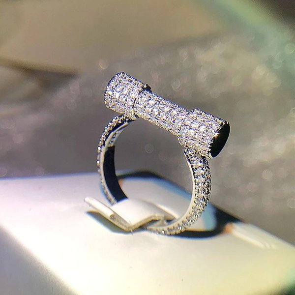 Huitan Nuevo DiseñO De Moda Anillo Para Dedo De Mujer Accesorio Statement Uso Diario Fiesta Lujoso Pavimentado Con Circonita CúBica JoyeríA Bling Bling 9-image