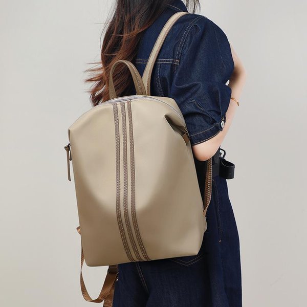 Mochila Para Mujer Nueva Moda Bolso Escolar De Gran Capacidad Ligero Mochila De Nylon Bolso Para Viaje Y Ordenador-image