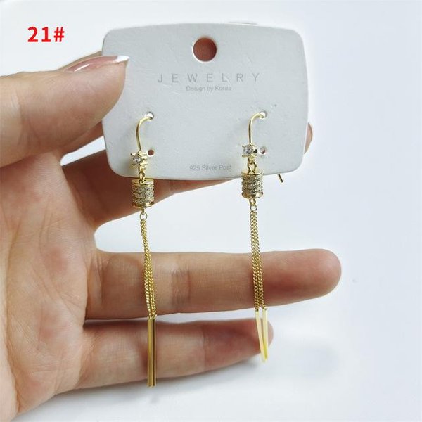 Europa Y AméRica Lujosos Pendientes De Borla De Zirconia De Diamante Completo Temperamento Estilo Largo DiseñO Minoritario Pendientes De Gancho Para La Oreja Femeninos Brown-image