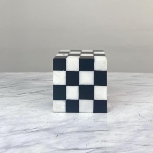 Modernos Extremadamente Simples Cuadrados Blanco Y Negro Rejilla Cubo De Rubik Adornos Modelo Casa Oficina De Ventas Decoraciones Suaves Adornos GeoméTricos-image